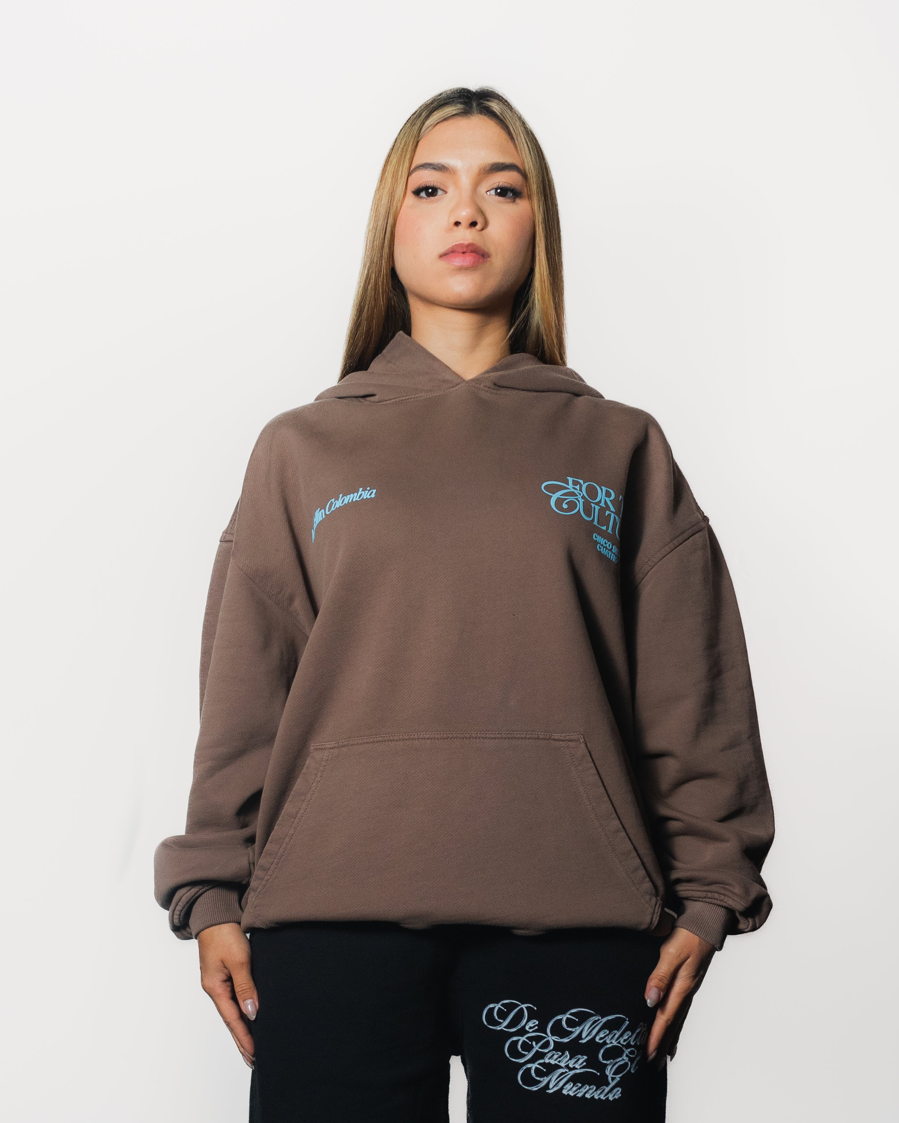 HOODIE ON TIME