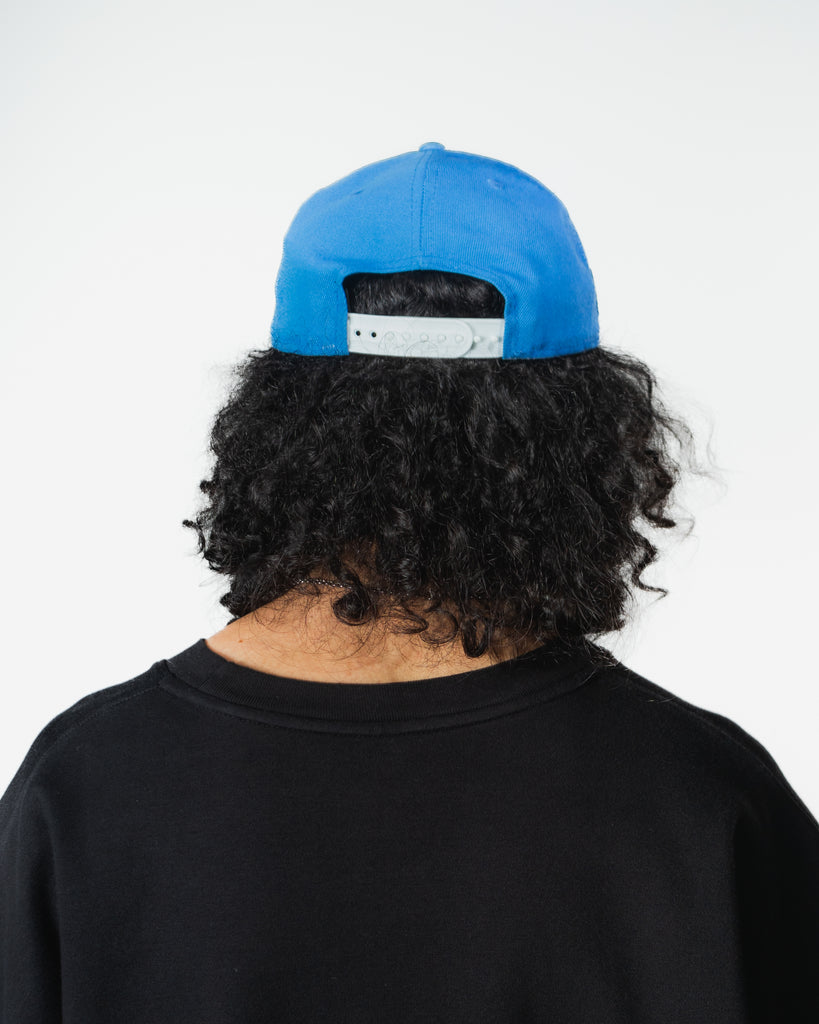 574 GORRA AJUSTABLE AZUL