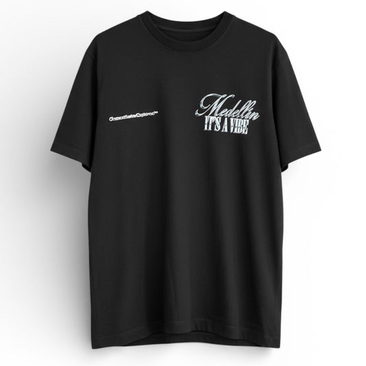 CAMISETA IT'S A VIBE MEDELLIN
